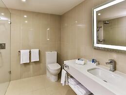 Novotel Sydney West HQ Hotel