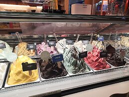 Novotel Sydney West HQ Hotel