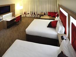 Novotel Sydney West HQ Hotel