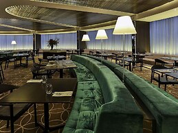 Novotel Sydney West HQ Hotel