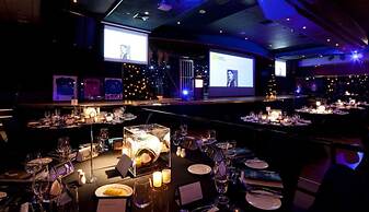 Novotel Sydney West HQ Hotel