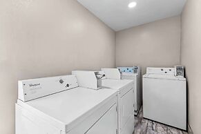 Days Inn by Wyndham Buckeye