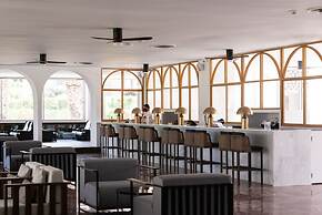 Kassandra Palace Seaside Resort