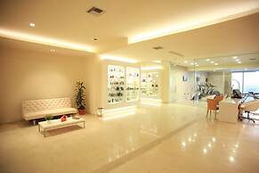 Kassandra Palace Seaside Resort