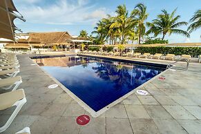 Aquamarina Beach Resort