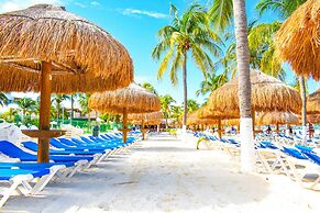 Beachscape Kin ha Villas & Suites