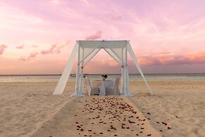 Beachscape Kin ha Villas & Suites