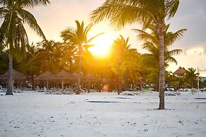 Beachscape Kin ha Villas & Suites