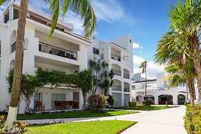 Beachscape Kin ha Villas & Suites