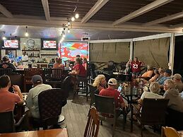 Captain Morgan's Retreat