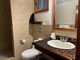 Captain Morgan's Retreat