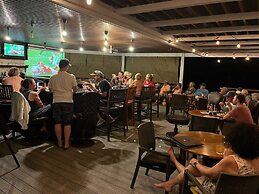 Captain Morgan's Retreat