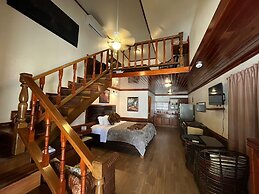 Captain Morgan's Retreat