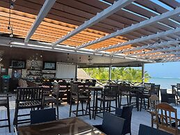 Captain Morgan's Retreat