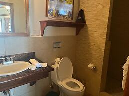 Captain Morgan's Retreat