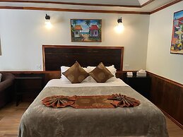 Captain Morgan's Retreat