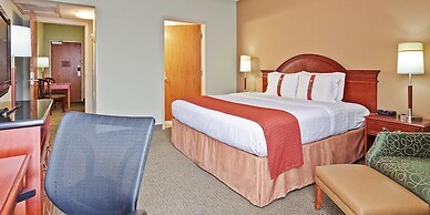 Holiday Inn University of Memphis All Suite by IHG