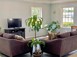 Key West Inn - Childersburg