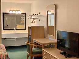 Key West Inn - Childersburg