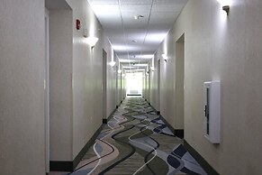 MainStay Suites Madison Airport
