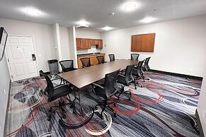 MainStay Suites Madison Airport