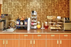 Western Skies Inn And Suites