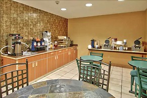 Western Skies Inn And Suites