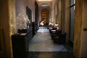 TH Roma - Carpegna Palace
