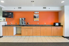 Motel 6 Sycamore, IL