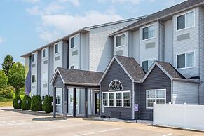 Spark by Hilton Clarion