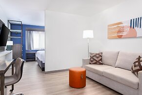 Spark by Hilton Clarion