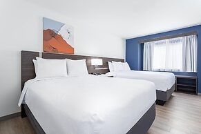 Spark by Hilton Clarion