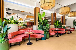 Sonesta Hotels & Resorts Livingstone Curacao