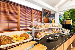 Sonesta Hotels & Resorts Livingstone Curacao