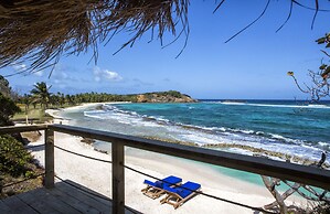 Palm Island Resort & Spa