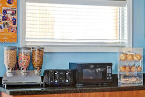 Howard Johnson by Wyndham Galveston