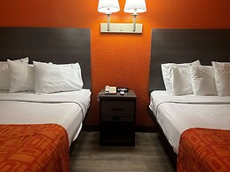 Howard Johnson by Wyndham Galveston