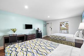 Boardwalk Beach Hotel