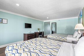 Boardwalk Beach Hotel