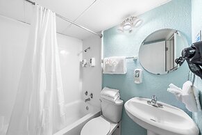 Boardwalk Beach Hotel