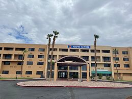 Studio 6 Suites Lake Havasu City, AZ