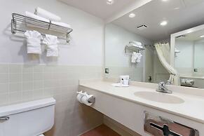 Studio 6 Suites Lake Havasu City, AZ