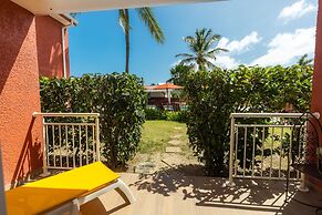 Palm Court Residence & Hotel at Orient Beach
