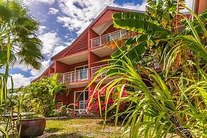 Palm Court Residence & Hotel at Orient Beach