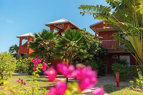 Palm Court Residence & Hotel at Orient Beach