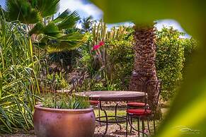 Palm Court Residence & Hotel at Orient Beach