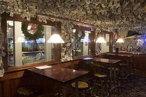 Bayside Resort Hotel