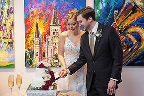 Renaissance New Orleans Arts Warehouse District Hotel