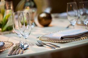 Renaissance New Orleans Arts Warehouse District Hotel