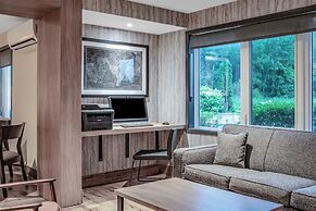 Super 8 by Wyndham Cornwall ON